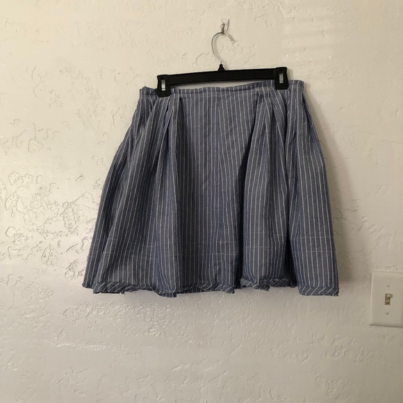 Madewell Dresses & Skirts - Madewell 1937 mini skirt with liner, size 6 Madewell Dresses & Skirts - Madewell 1937 mini skirt with liner, size 6